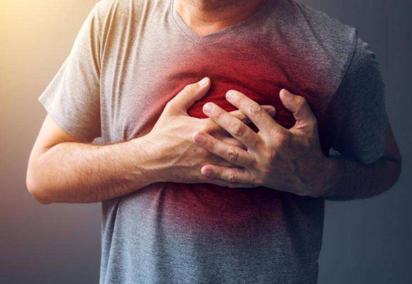 دراسة تحدد العلاقة بين أمراض القلب واضطرابات النوم