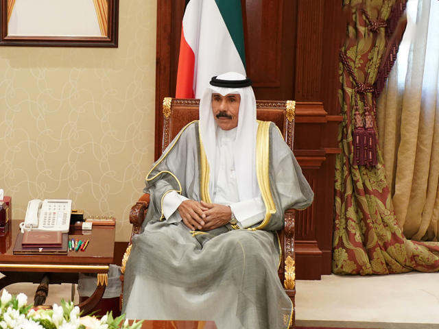 سمو الأمير يعزي رئيس الإمارات بوفاة الشيخ سعيد بن زايد آل نهيان